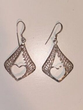Silver Heart Filigree Drop Earrings